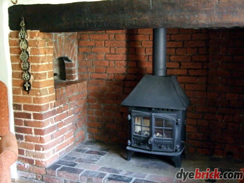 fireplace 009 after.jpg